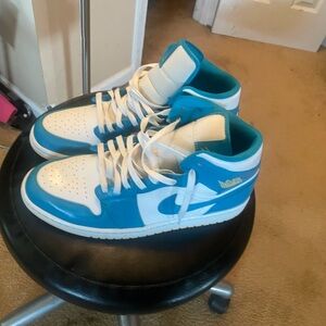Nike Air Jordan 1 Mid Aquatone